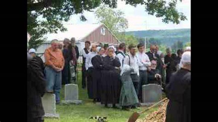 Amish Funeral Of Bertha Kinsinger Zook Yoder Oakland,Maryland YouTube