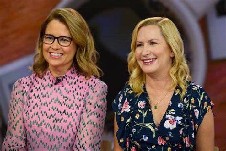 Angela Kinsey's Daughter Isabel Ruby Lieberstein , Net Worth 2022