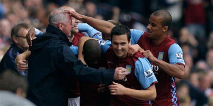 Aston Villa axe Kevin MacDonald following investigation into bullying