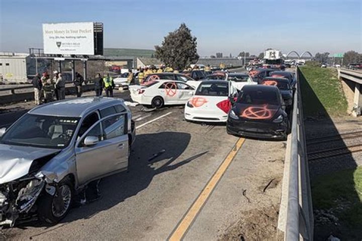 At least 20 injured in California train crash — Society's Child —