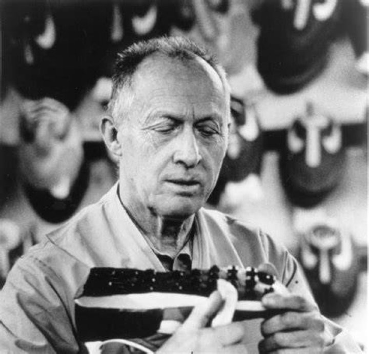 Bill Bowerman Alchetron, The Free Social Encyclopedia