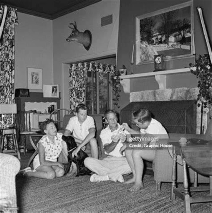 Darlene Duryea Married To John F Lauro Who Is John Lauro Wife
