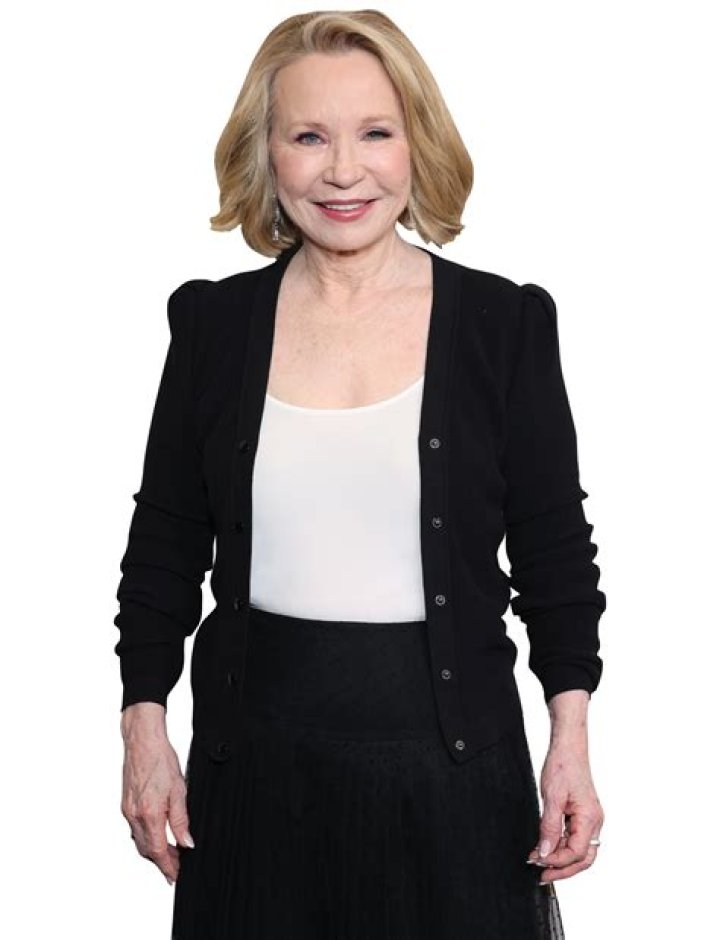 Debra Jo Rupp Height, Weight, Age, Boyfriend, Family, Facts, Biography