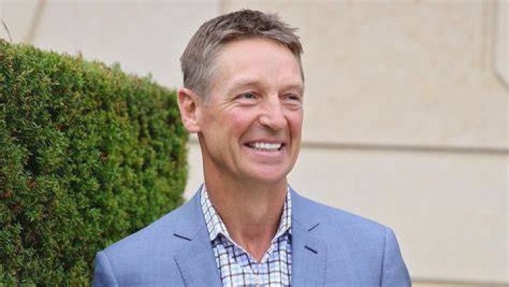 Detlef Schrempf Create culture of giving in your family Puget Sound