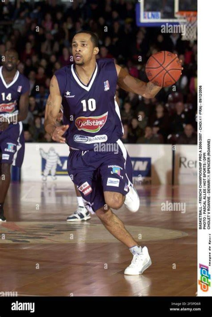 Dewarick Spencer 3 consecutive 3Pointers in 3rd Quater Orions vs LG