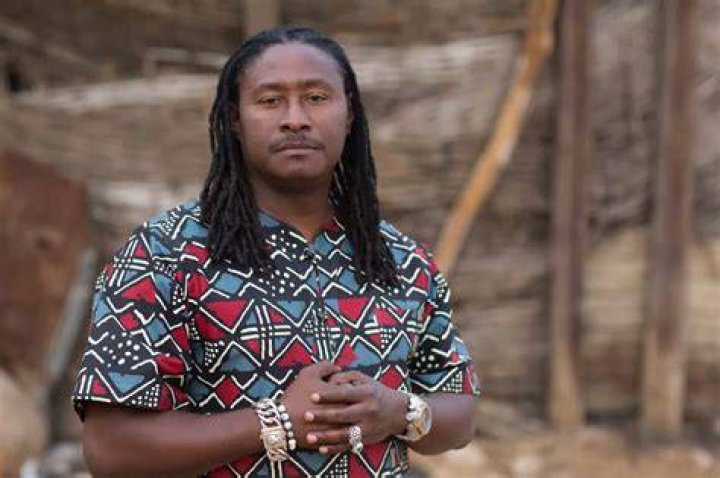 Didier Awadi Biographie, discographie et fiche artiste RFI Musique