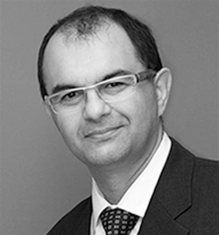 Dr Siavash Es'haghi Lungscreen