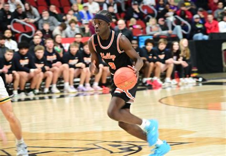 Emmanuel Deng Miami Valley Hoop Vault