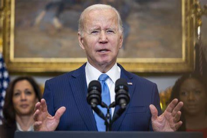 Gobierno de Joe Biden justifica su pol&iacute;tica migratoria frente a la de Trump