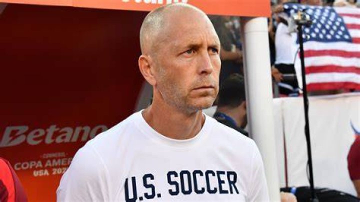 Gregg Berhalter's behindtheback passes YouTube