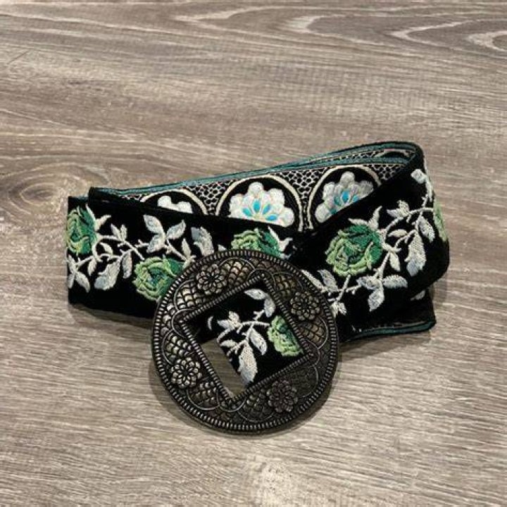 Hadley Pollet Reversible belt Boho girl style, Bohemian chic fashion