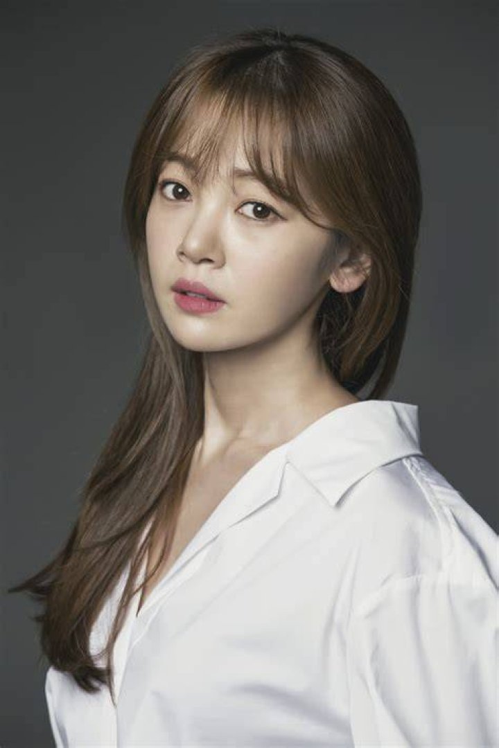 Heo Yun Mi Kim