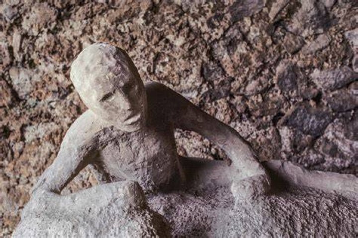How people survive in FAR NORTH of RUSSIA? Yamal. Nomads YouTube