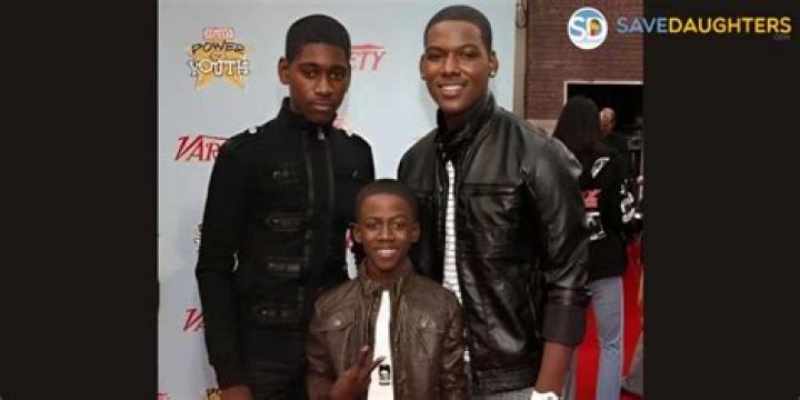 Isaiah Braugher Wikipedia, Parents, Net Worth, Height, Wife