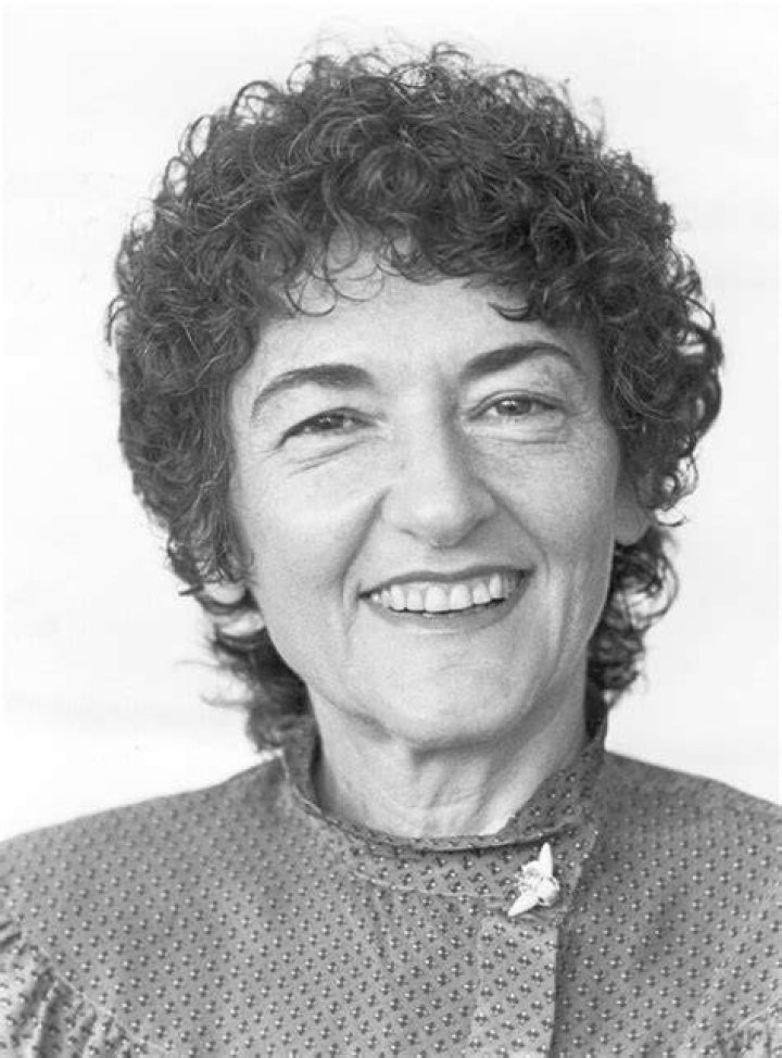 Jacqueline Briskin dies at 87; homemaker turned bestselling novelist