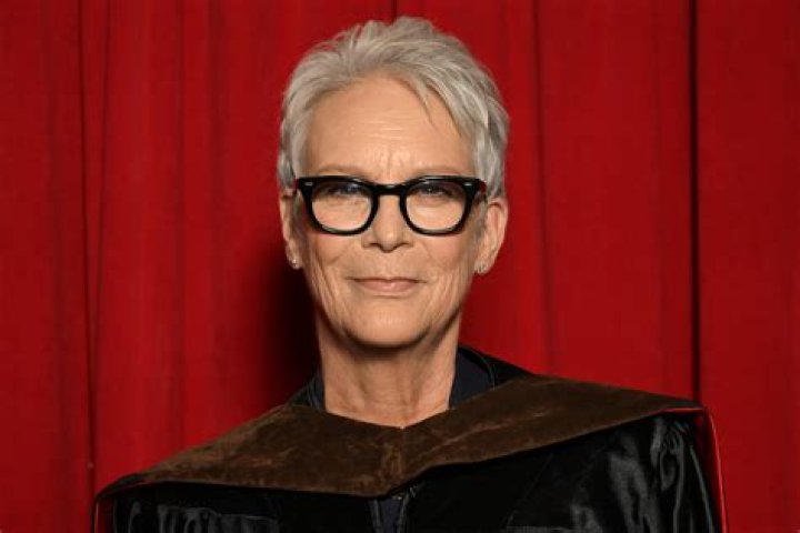 Jamie Lee Curtis says her daughter is transgender and she is proud of