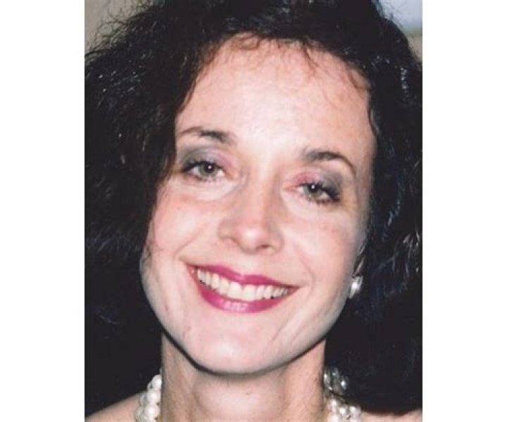Karen Battle Obituary 2018 Baue Funeral Homes