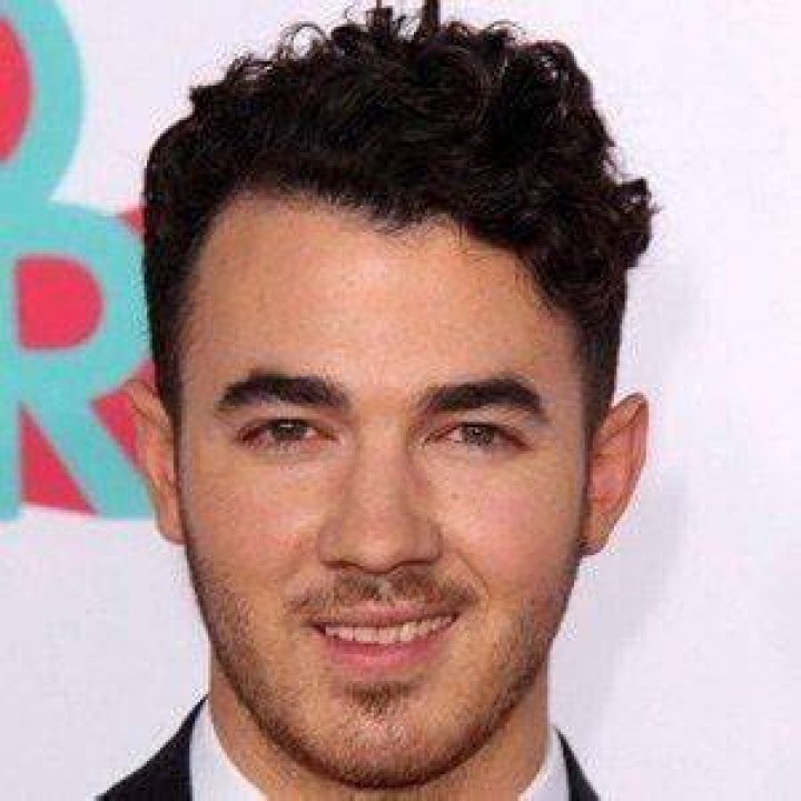 Kevin Jonas Facts, Bio, Age, Personal life Famous Birthdays