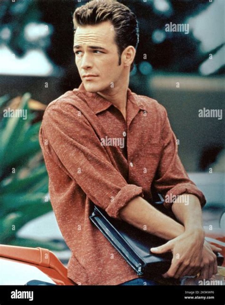 Luke Perry, &lsquo;Beverly Hills 90210&rsquo; and &lsquo;Riverdale&rsquo; Star, Dead at 52