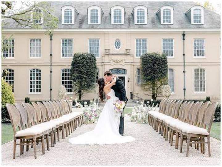 Mansion Weddings