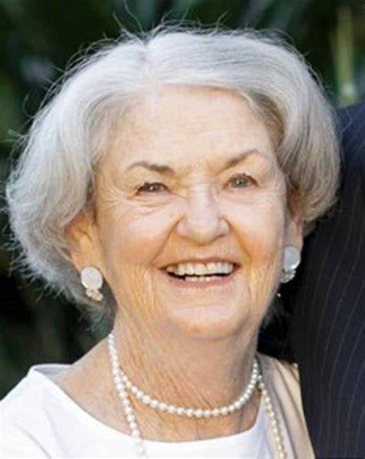 Mary Beth Barry Katrina Carlson