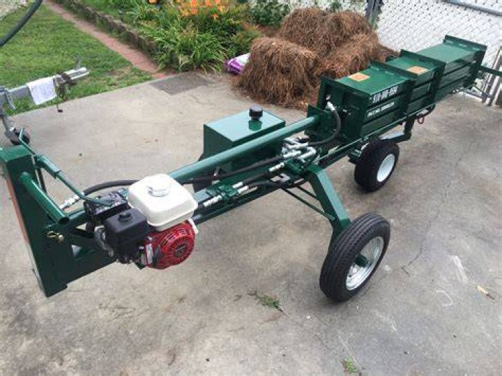 MOBILE PINE STRAW BALERS