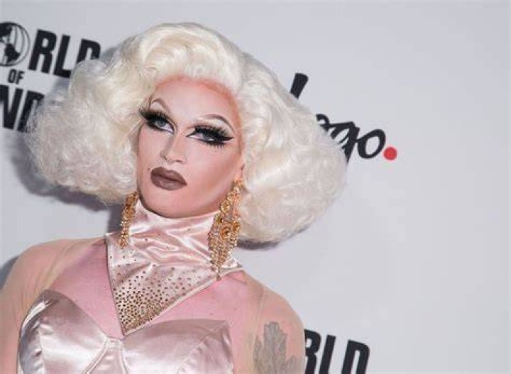 Pearl Responds to Blackface Controversy Stirred Up By Recent Photos
