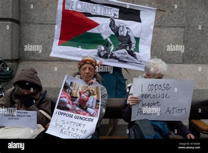 Protest Signs For Palestine Didiramone Punk