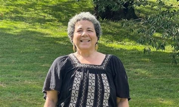 Rabbi Laurie Phillips, founder of a Manhattan 'synagogue without walls