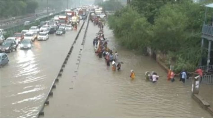 
Rain batters Delhi-NCR, more showers predicted 