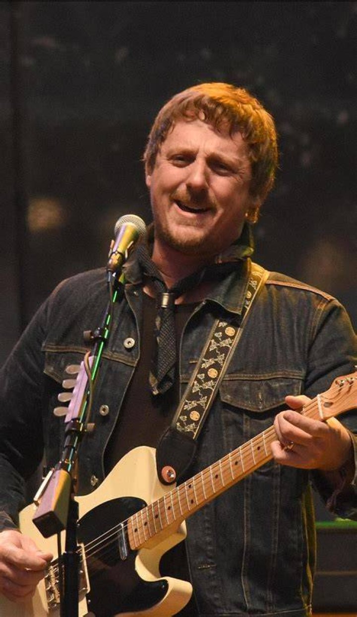 Sturgill Simpson Cooking Up a 'Good Look'n' 2020 North American Tour