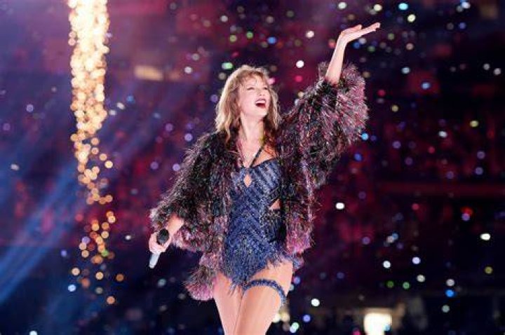 Taylor Swift's parents Everything we know about Scott and Andrea Swift