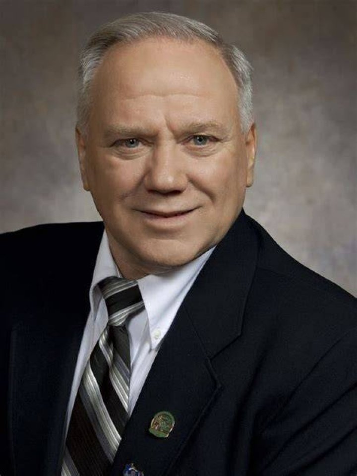 Tom Larson (politician) Alchetron, the free social encyclopedia