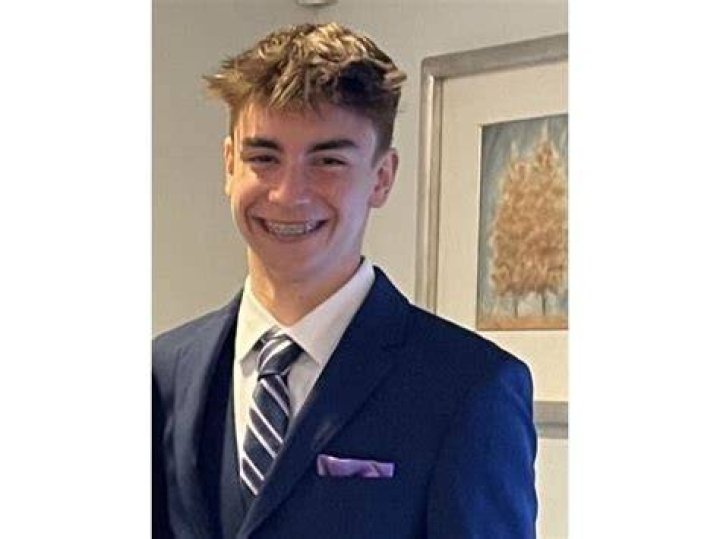Tommy Bergeron, Ridgefield High School student, dies of suicide ASIAN EDU
