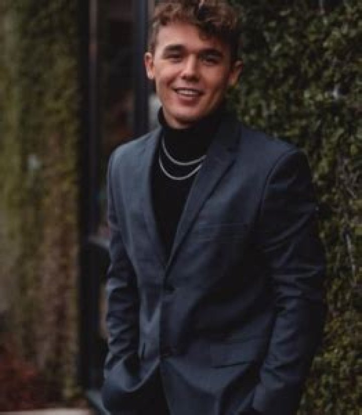 Tyler Hearing (TikToker) Biography, Age, Height, Girlfriend, Career