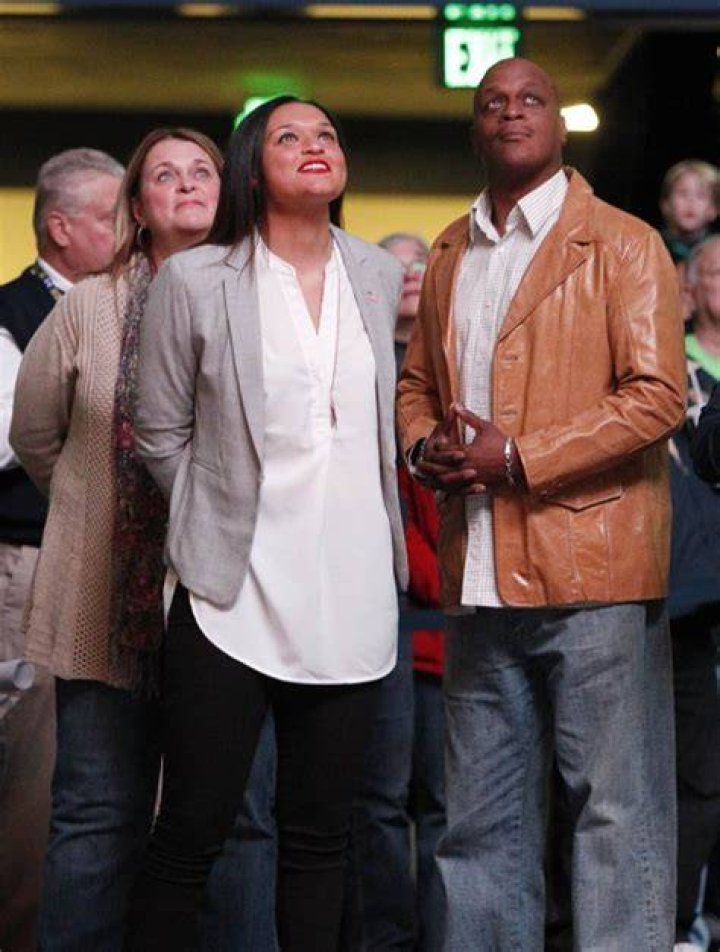 WNBA Kayla McBride Husband Is She Married In 2023? Parents NewsFinale