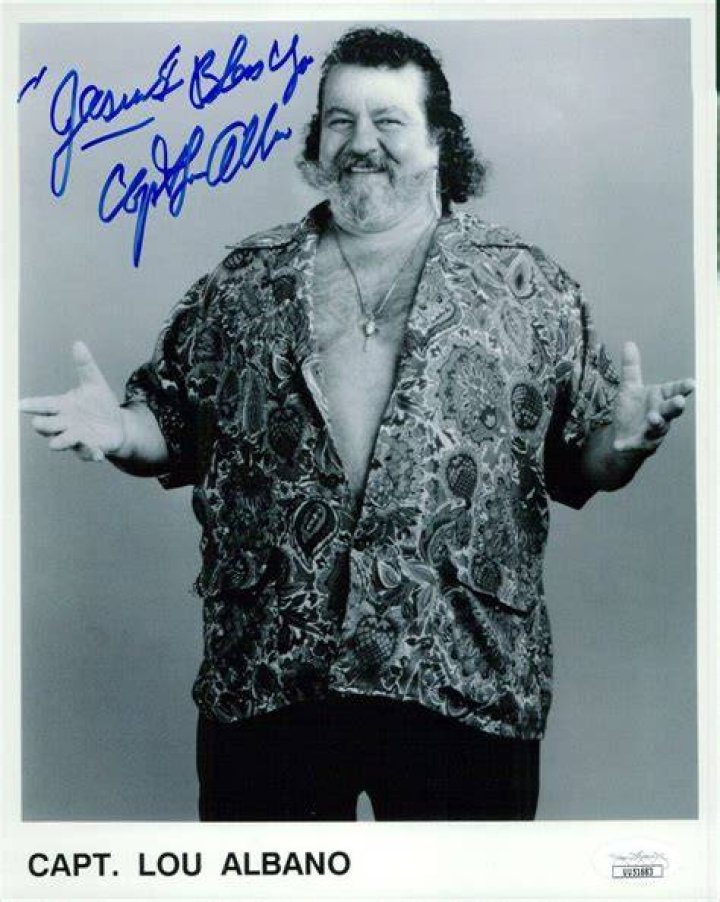 WWF wrestler/manager/actor Captain Lou Albano and friend Cyndi Lauper